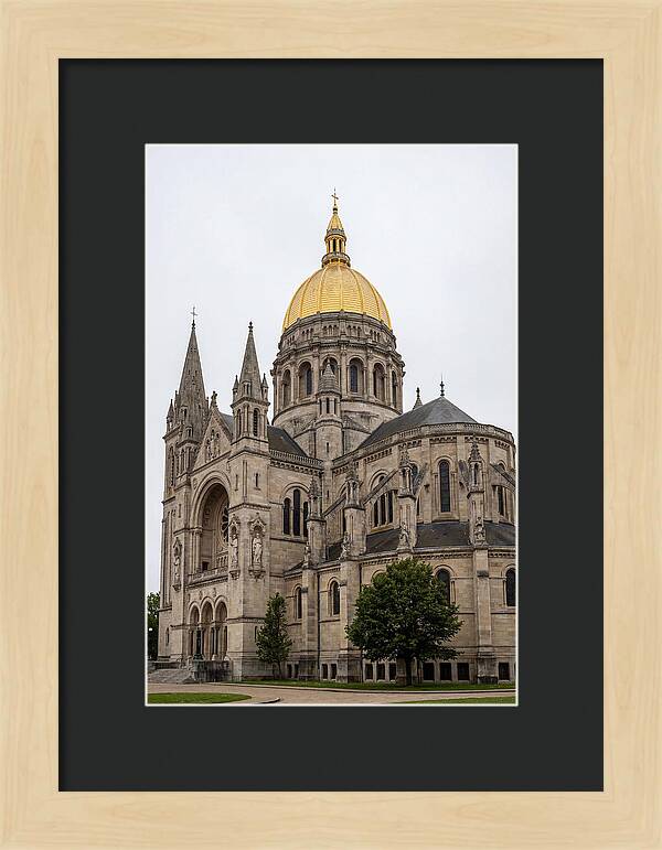 Notre Dame Basilica Grandeur
