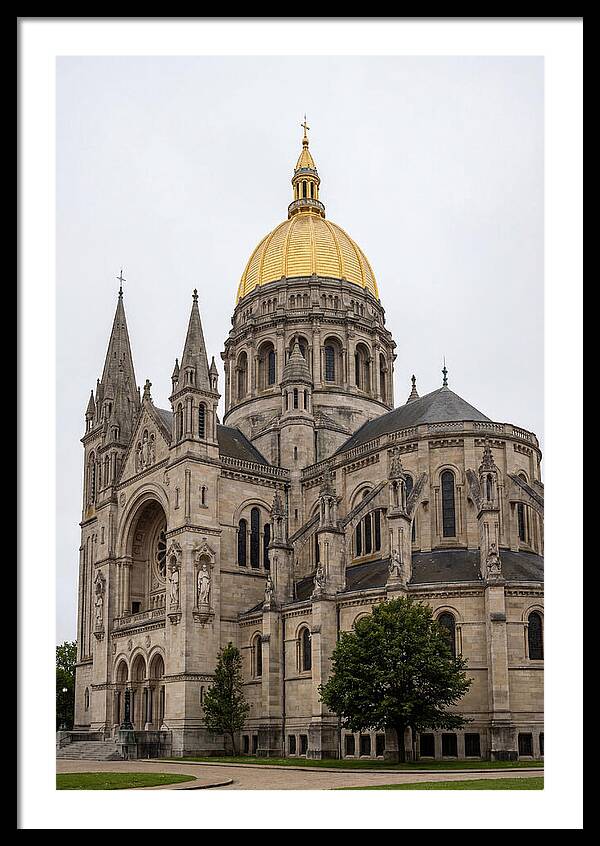 Notre Dame Basilica Grandeur
