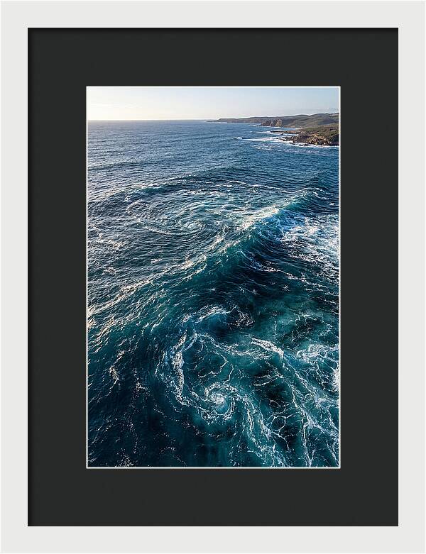 Oceanic Rhythm In Motion