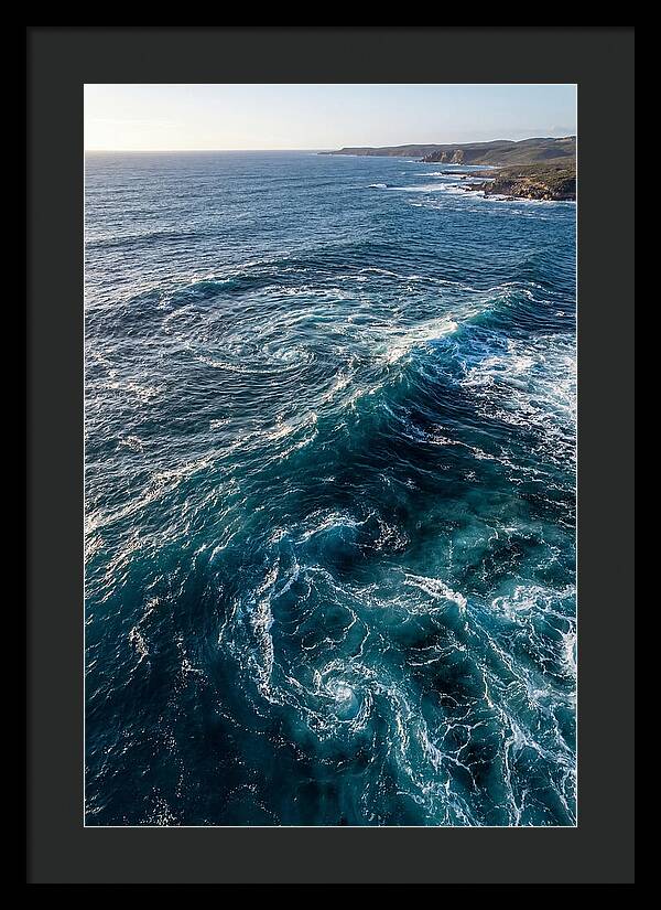 Oceanic Rhythm In Motion