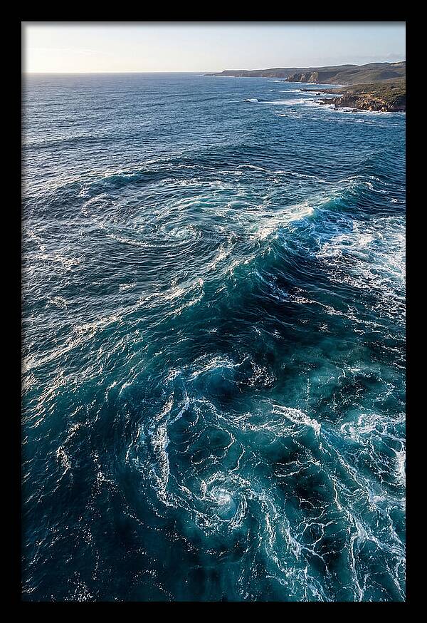 Oceanic Rhythm In Motion