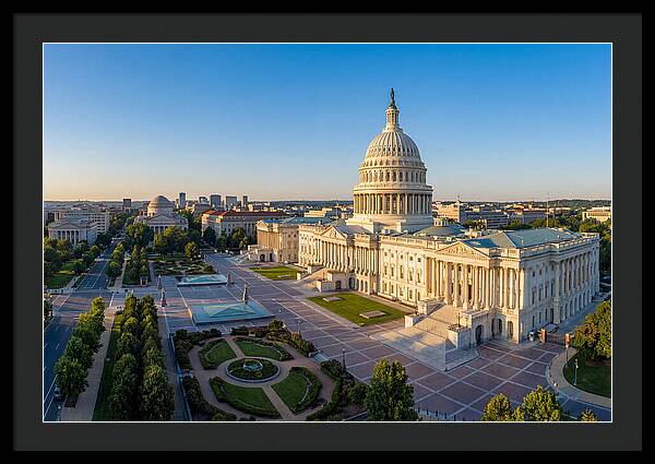 Oregon State Capitol Serenity