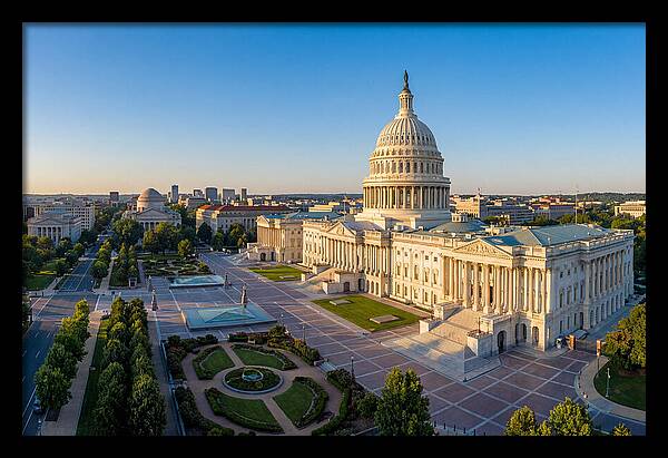 Oregon State Capitol Serenity