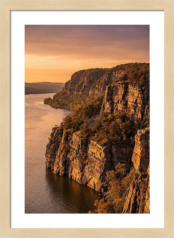 Palisades At Sunset