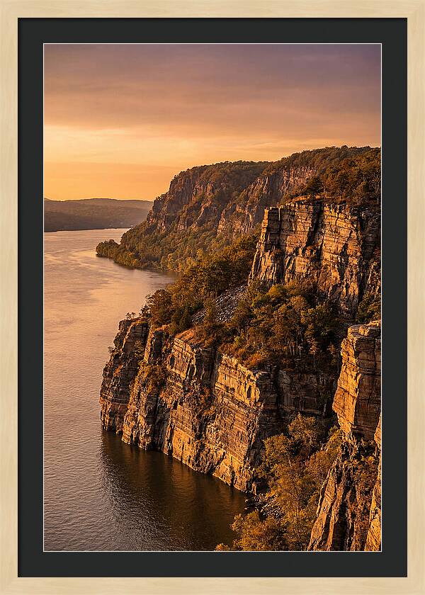 Palisades At Sunset