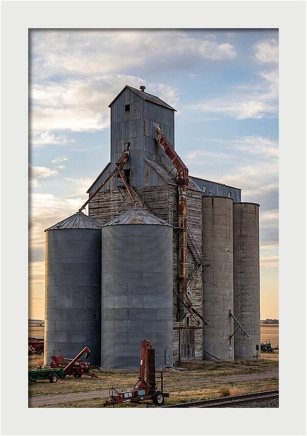 Palouse Grain Elevators At Dusk