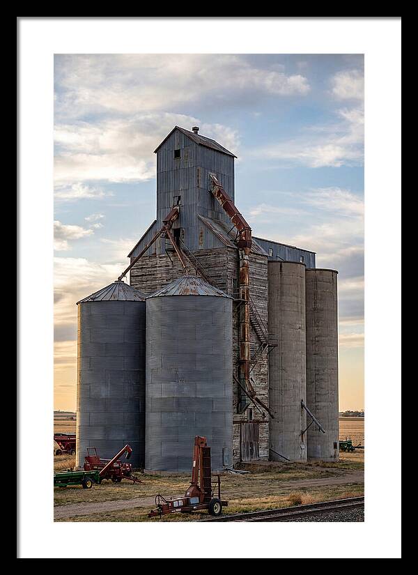 Palouse Grain Elevators At Dusk