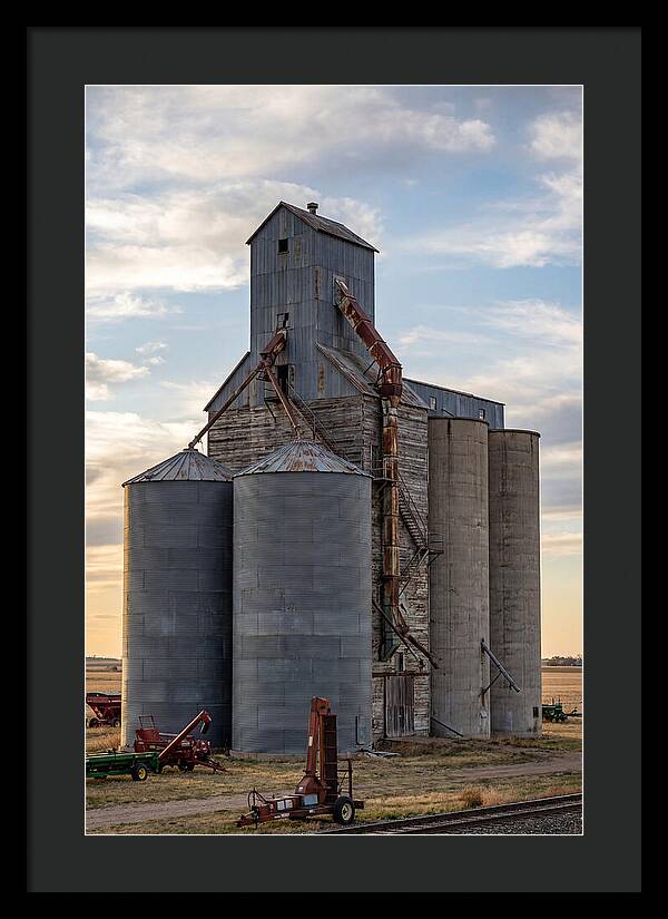 Palouse Grain Elevators At Dusk
