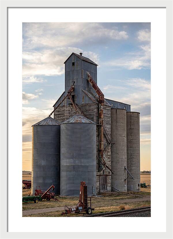 Palouse Grain Elevators At Dusk