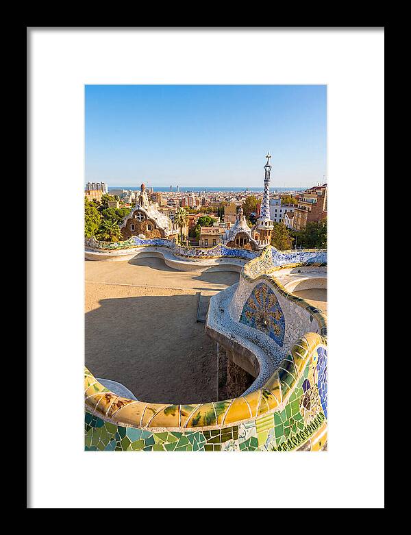 Park Gells Vibrant Mosaic View