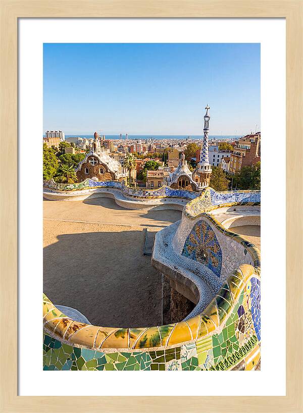 Park Gells Vibrant Mosaic View