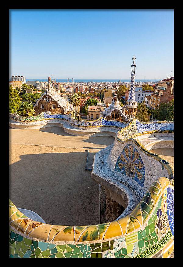 Park Gells Vibrant Mosaic View