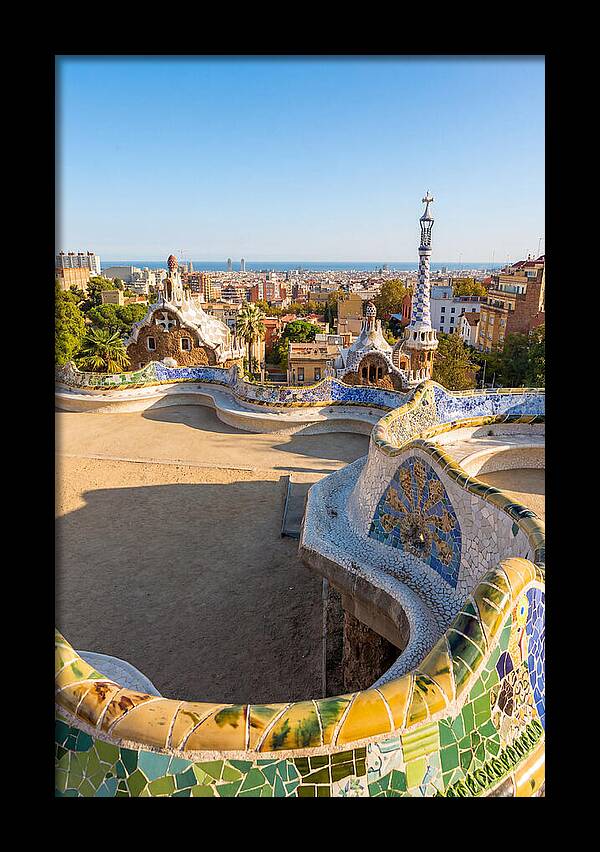 Park Gells Vibrant Mosaic View