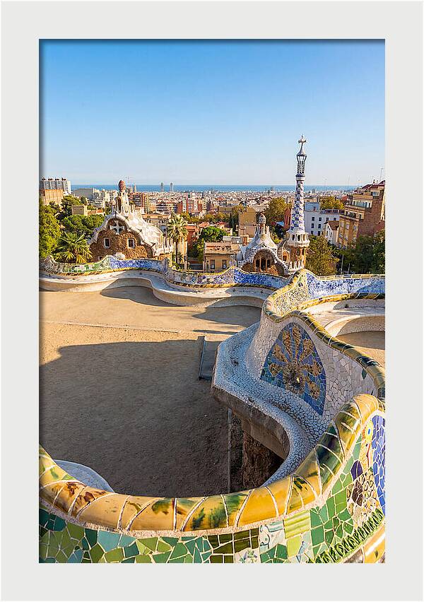 Park Gells Vibrant Mosaic View
