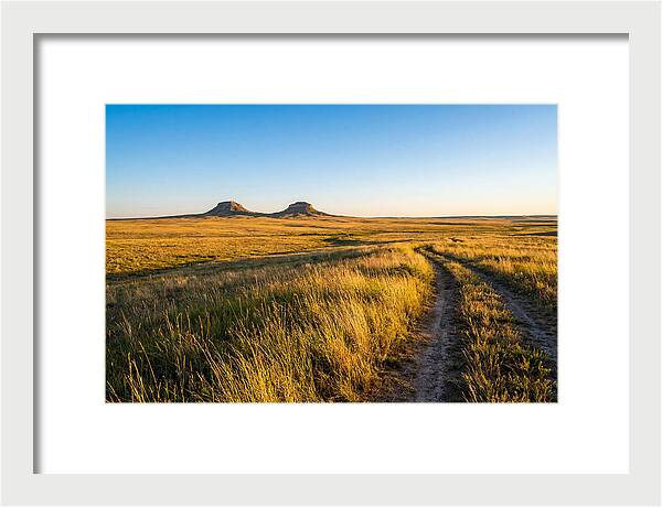 Pawnee Buttes Serenity