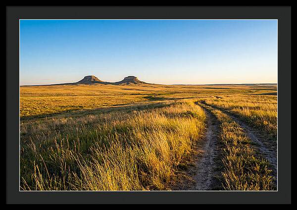 Pawnee Buttes Serenity