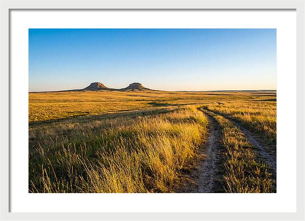 Pawnee Buttes Serenity