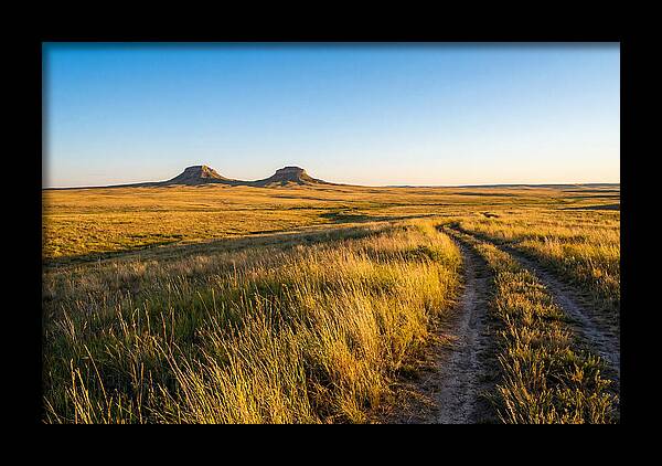 Pawnee Buttes Serenity