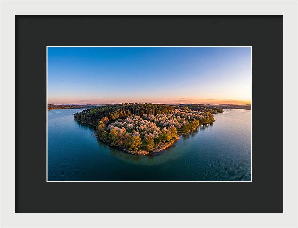 Peninsula Serenity At Dusk