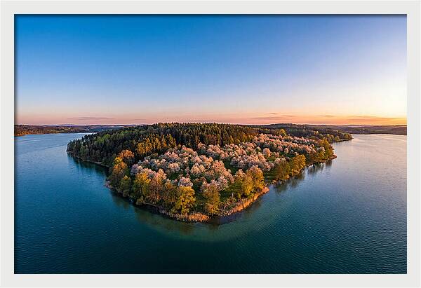 Peninsula Serenity At Dusk