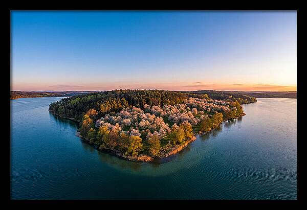 Peninsula Serenity At Dusk
