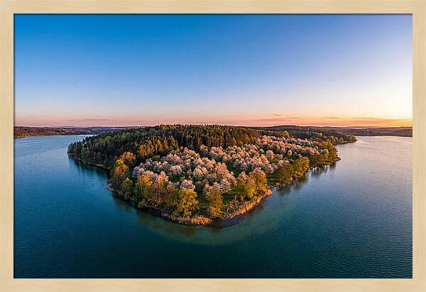 Peninsula Serenity At Dusk