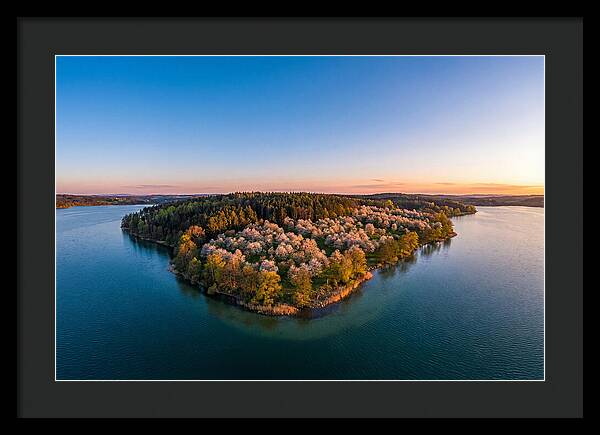 Peninsula Serenity At Dusk