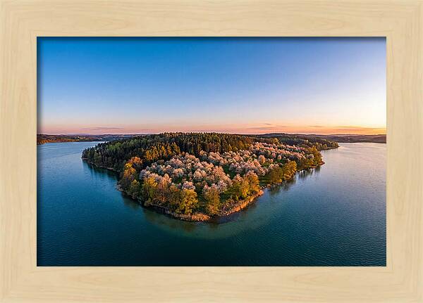 Peninsula Serenity At Dusk