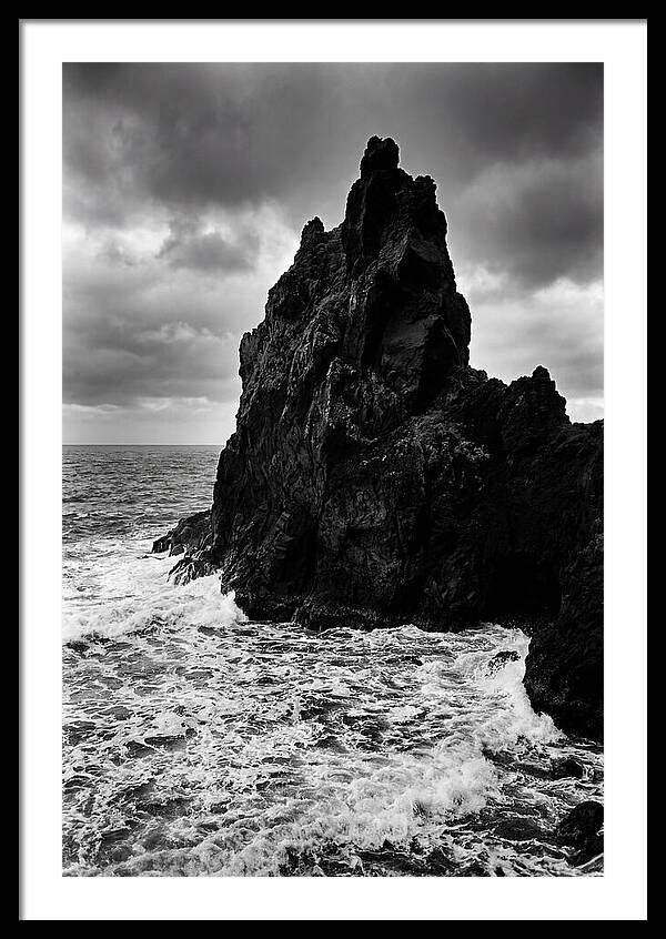 Pinnacle Rock Of Bartolome Island