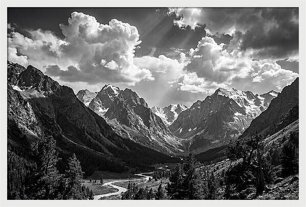 Pirin Mountains Vista
