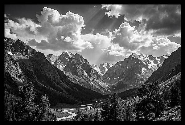 Pirin Mountains Vista