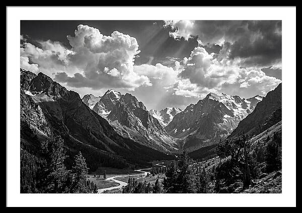 Pirin Mountains Vista