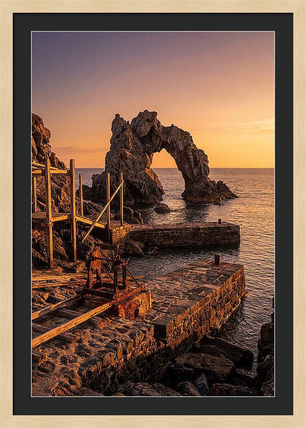 Plymouth Rock Sunset View