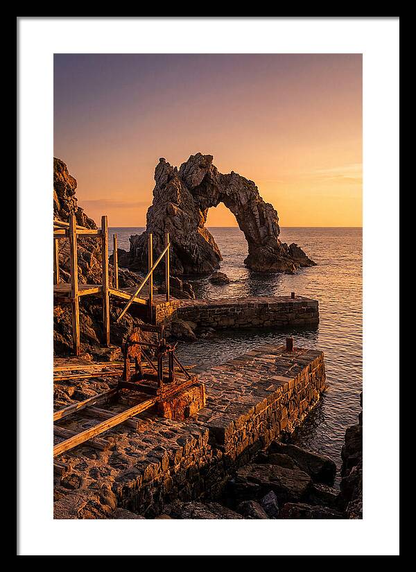 Plymouth Rock Sunset View