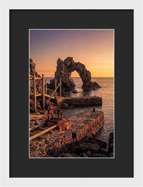 Plymouth Rock Sunset View