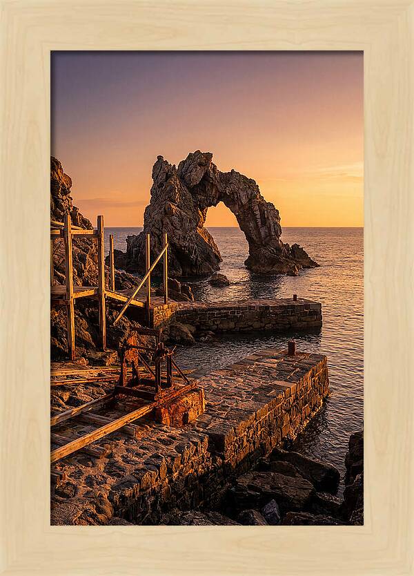 Plymouth Rock Sunset View