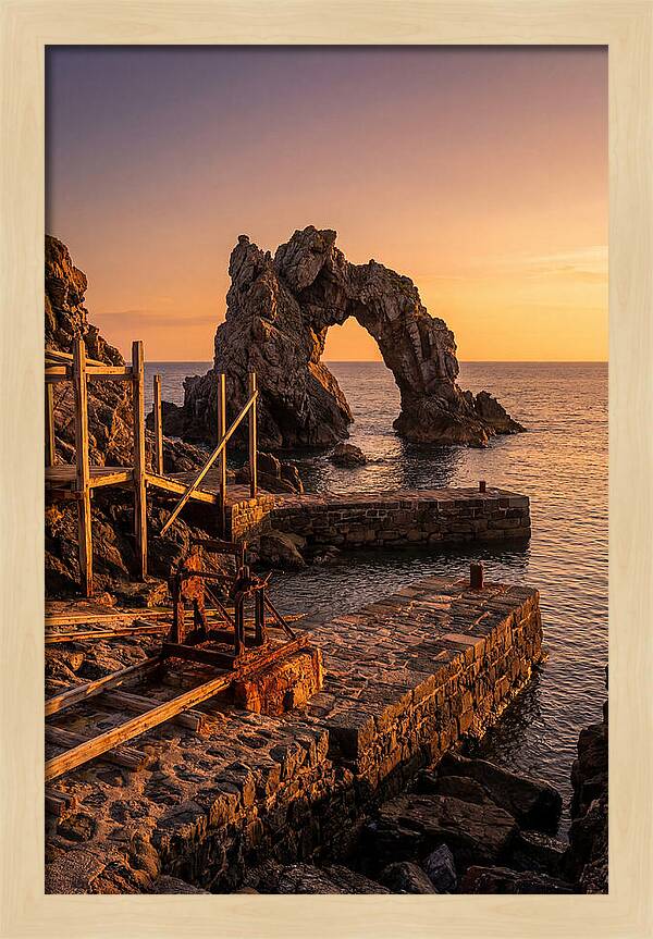 Plymouth Rock Sunset View