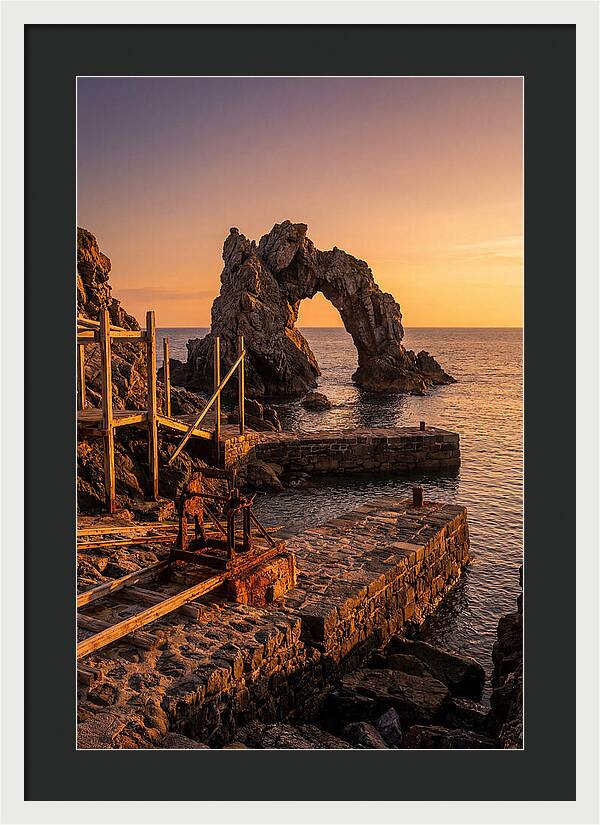 Plymouth Rock Sunset View