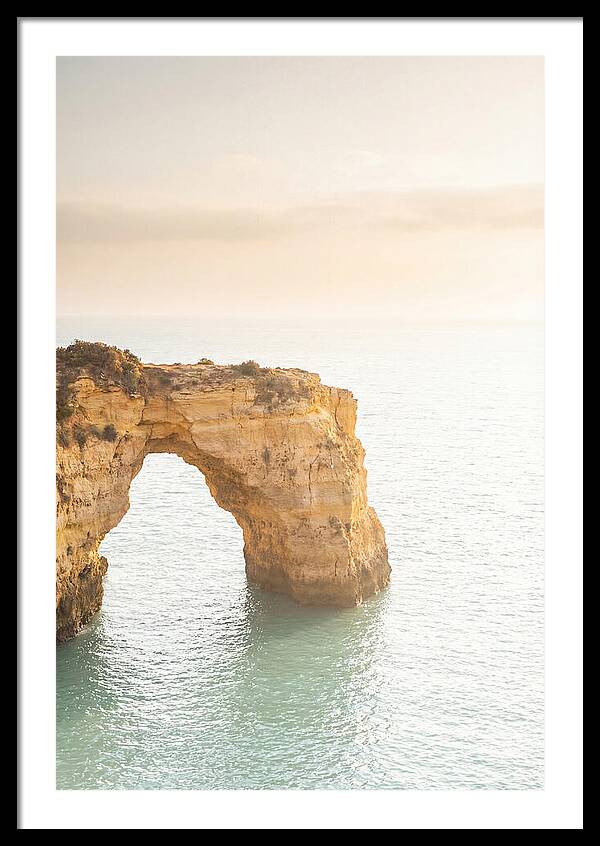 Ponta Da Piedade Sea Arch