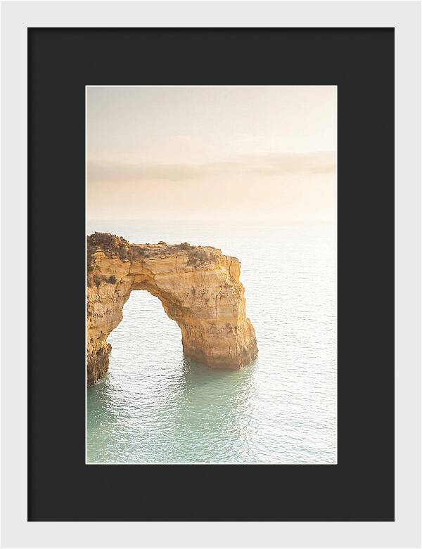 Ponta Da Piedade Sea Arch