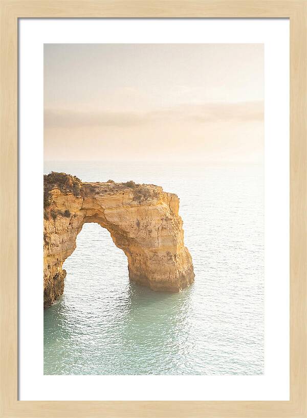 Ponta Da Piedade Sea Arch