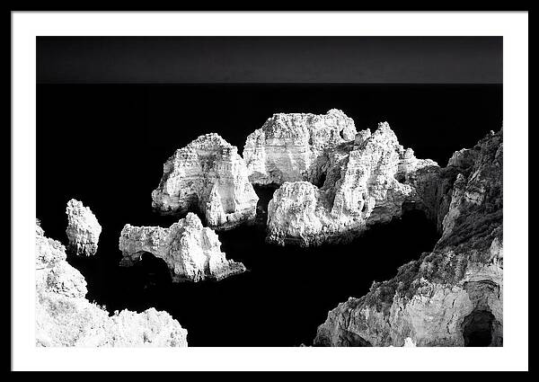 Ponta Da Piedade Sea Arches