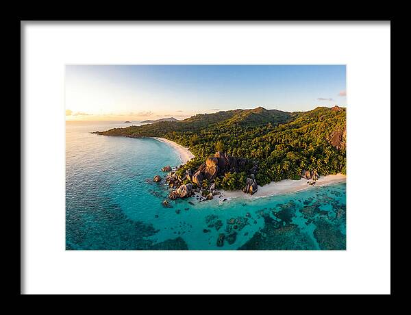 Praslin Island Serenity