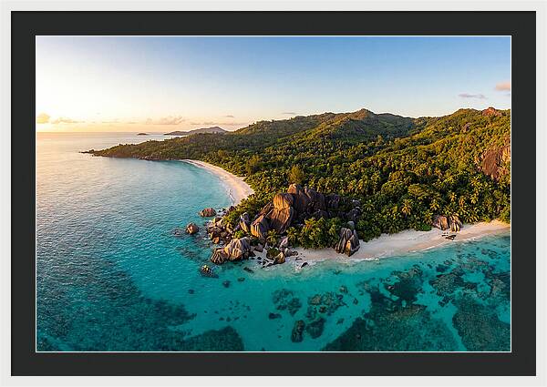 Praslin Island Serenity