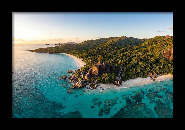 Praslin Island Serenity