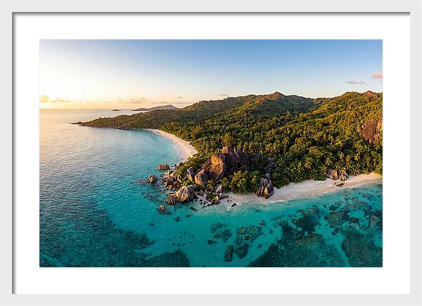 Praslin Island Serenity