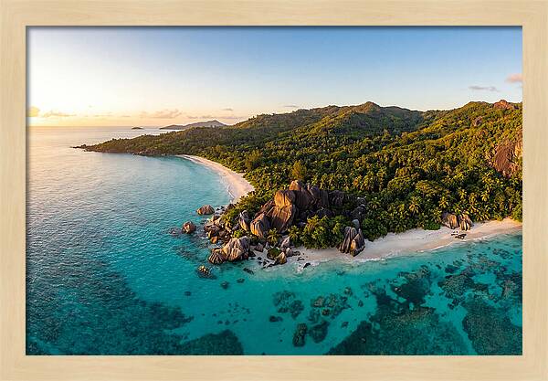 Praslin Island Serenity