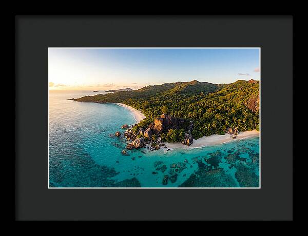 Praslin Island Serenity