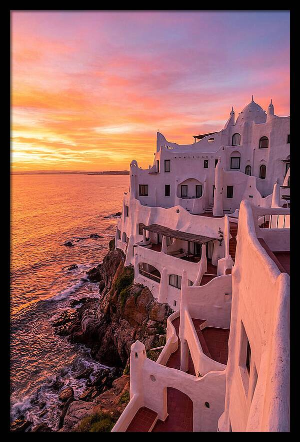 Punta Del Este Casapueblo Sunset