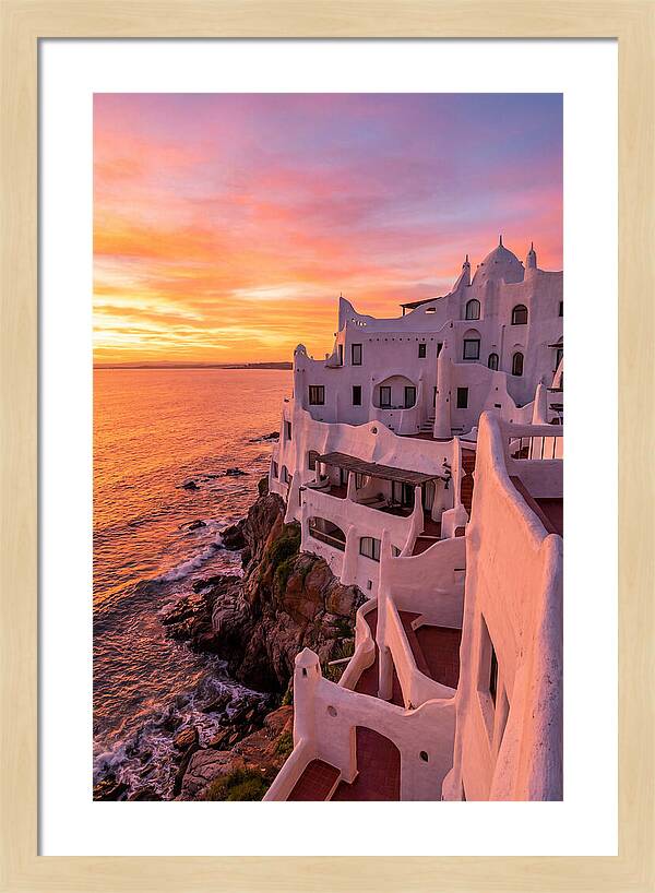 Punta Del Este Casapueblo Sunset